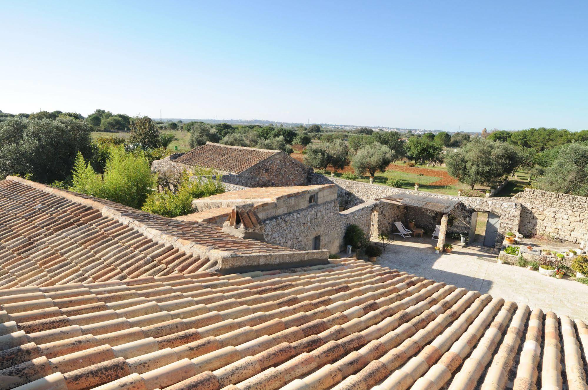 Bed and Breakfast Masseria Uccio Триказе Экстерьер фото